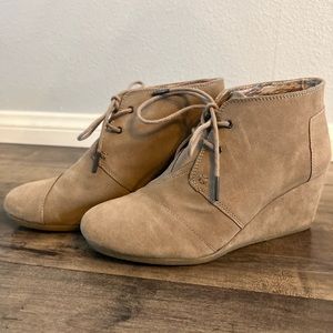 Toms Ankle Desert Wedge Suede Booties